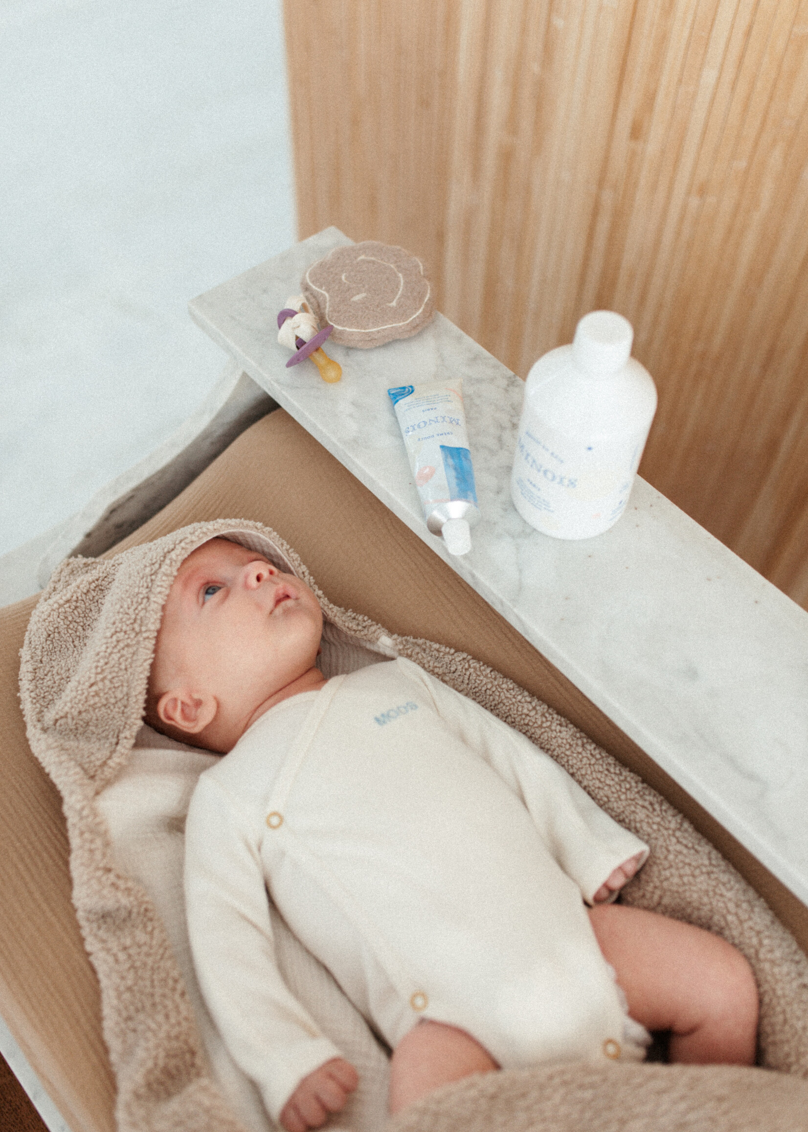 Atelier POMME COSY TEDDY HOODED BLANKET