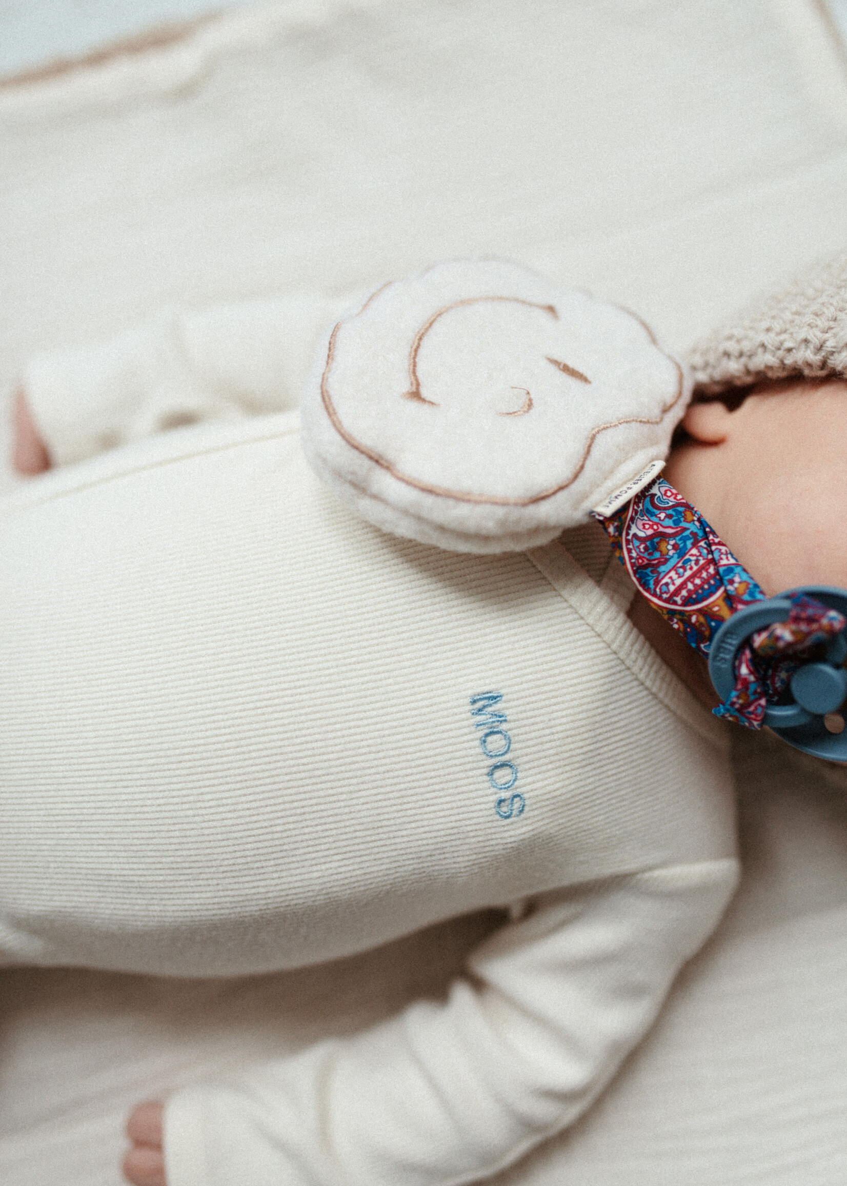 Atelier POMME ROMPER WRAP THE BABY - COSY WHITE