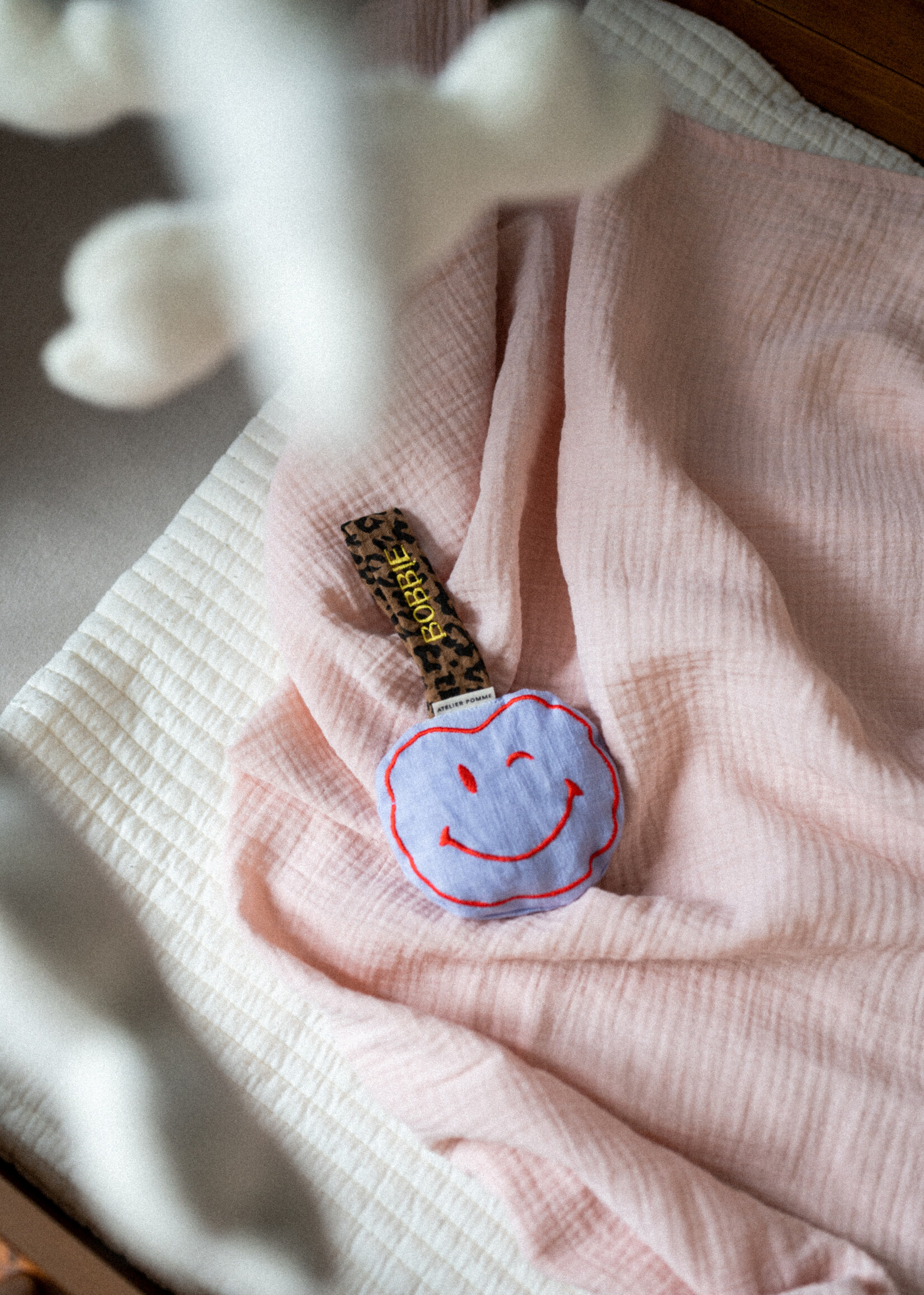 Atelier POMME GIANT SWADDLE PINKY PROMISE