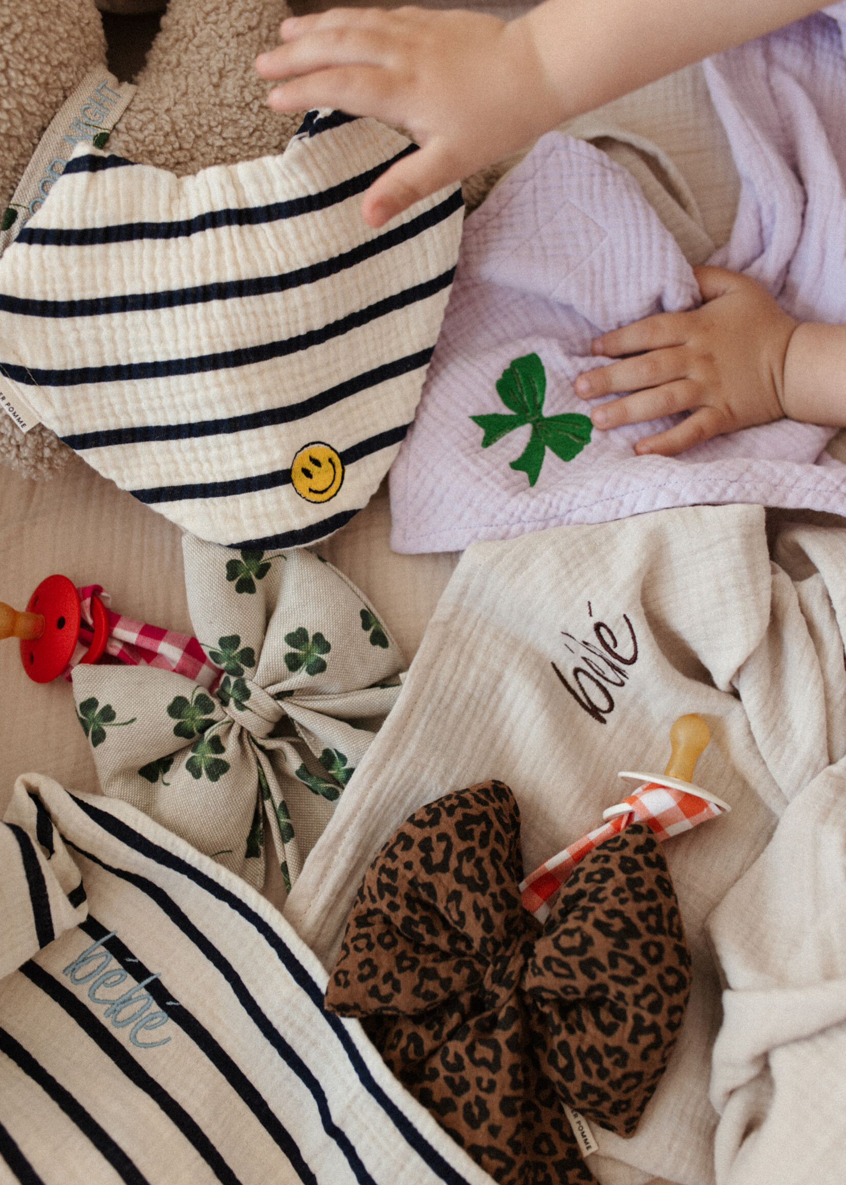 Atelier POMME PUT A BOW ON IT LEOPARD