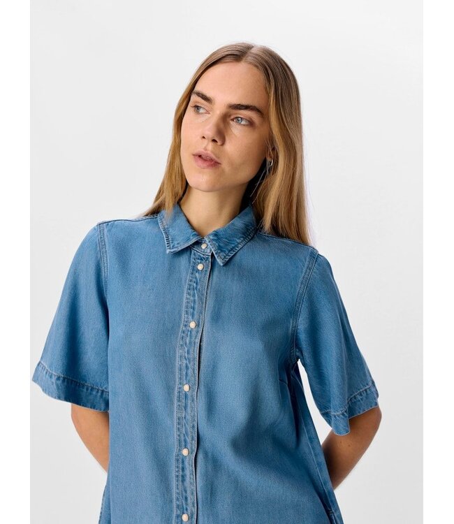 Object OBJFRAME dames denimjurk in Light Blue Denim met kraag & drukknopen