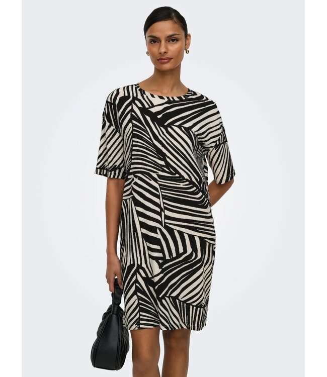 JDY JDYDEBBIE Oversize Dress Sandshell Black Trope – Dames jurk met all-over print