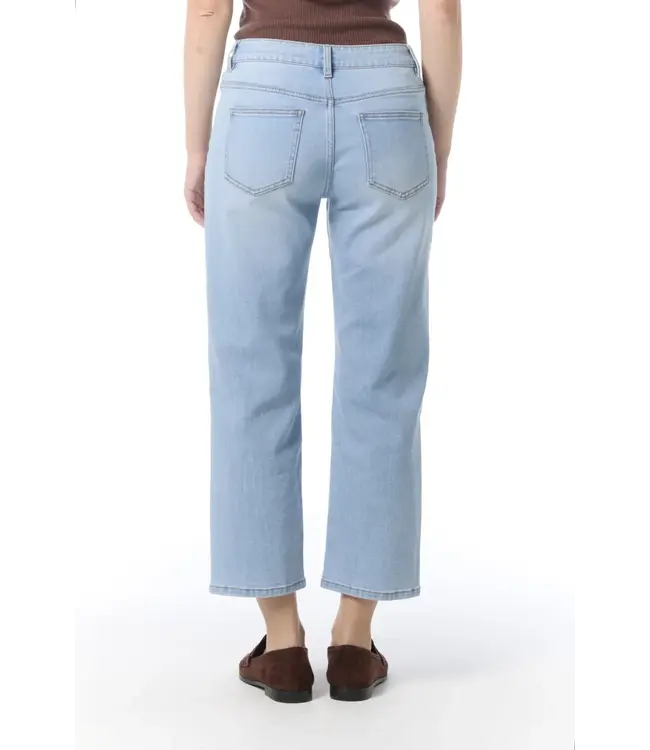 Courage Lichtblauwe dames jeans 7/8 lengte met rechte pijp, zachte stretch denim en comfortabele pasvorm