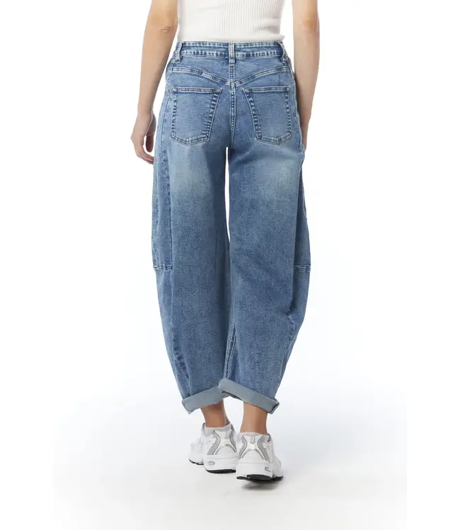 Courage Medium blauwe dames barrel jeans 7/8 met omslag, zachte stretch denim en comfortabele trendy pasvorm