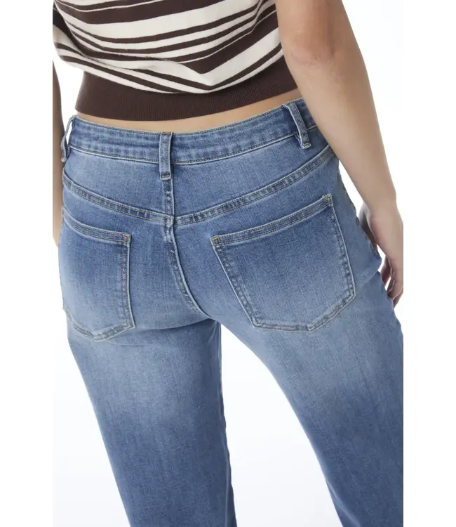 Courage Medium blauwe dames jeans met lange lengte, rechte pijp, zachte stretch denim en comfortabele pasvorm