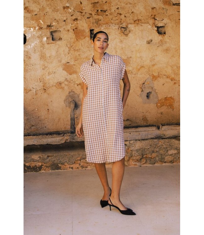 b.young BYFALAKKA dames jurk met ruitjesprint Woodsmoke Check luchtige midi shirt dress