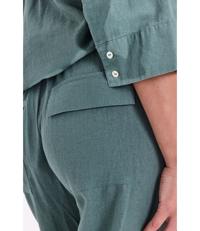 Freequent FQLAVA Pant Dark Forest - Linnen dames broek in donkergroen met elastische taille