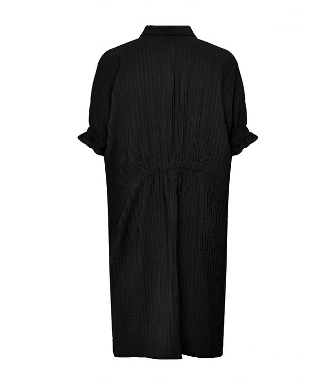 Freequent FQESFINNI Dress  Black - Zwarte dames jurk met kraag, lichte structuur en elastische taille