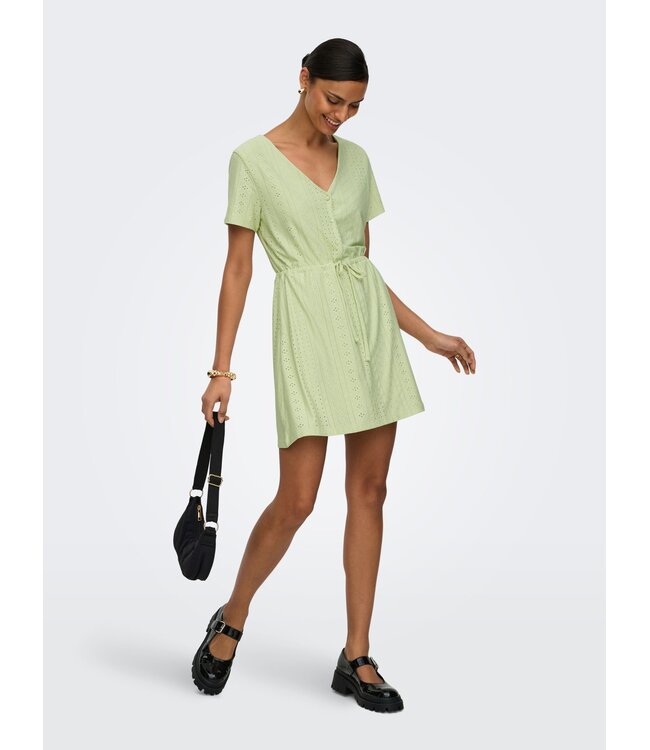 JDY JDYCATHINKA - Lichtgroene dames jurk met V-hals, knoopsluiting en taillekoord