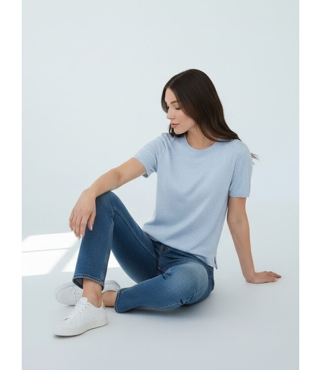 JDY JDYBODIL - fijn gebreide dames T-shirt in het lichtblauw gemêleerd