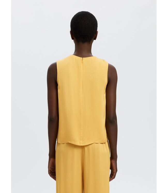 Selected Femme SLFLAURA Trim Top – dames top met ronde hals en schouderdetail