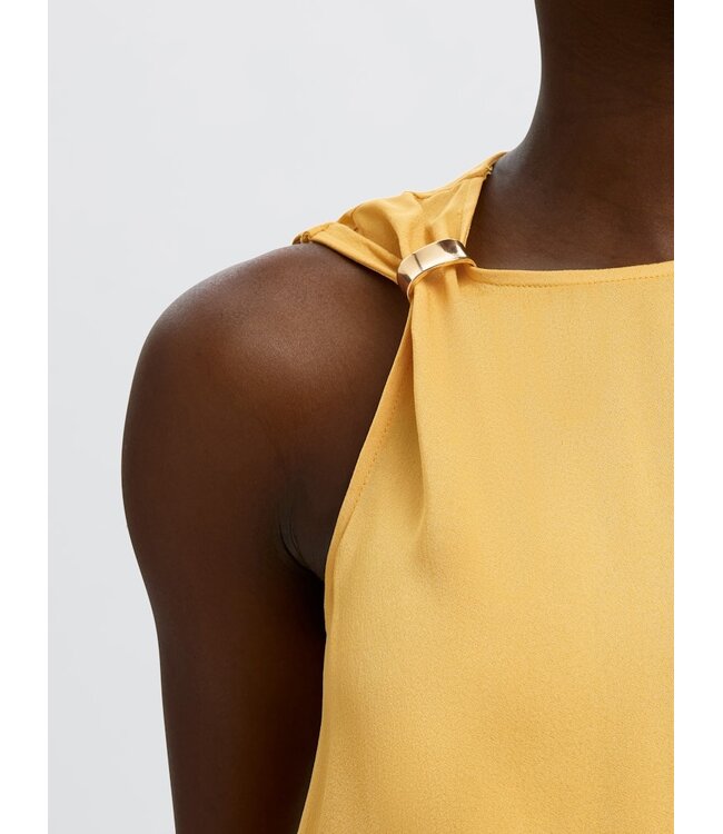 Selected Femme SLFLAURA Trim Top – dames top met ronde hals en schouderdetail