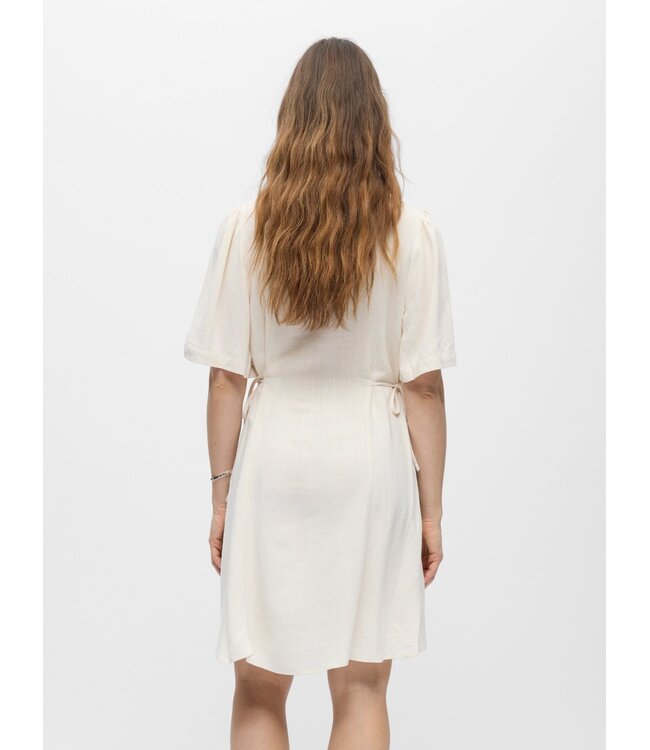 Object OBJSANNE Short Dress – Ecru dames jurk met V-hals, pofmouwen en strikceintuur