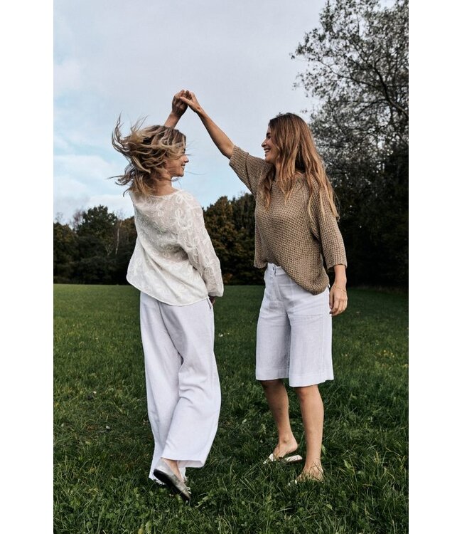 Freequent FQLAVA Shorts - witte linnenmix dames shorts met elastische taille