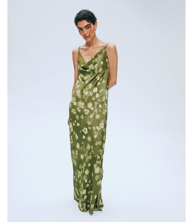 Selected Femme SLFGIONA groene satijnen dames maxi jurk met bloemenprint