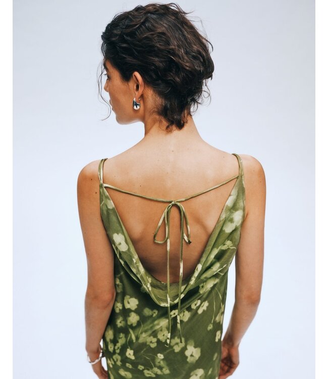 Selected Femme SLFGIONA groene satijnen dames maxi jurk met bloemenprint