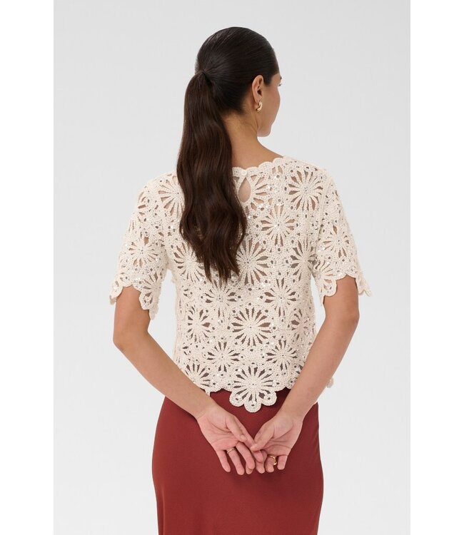 KAFFE KAcallista gebroken witte katoenen dames kanten top