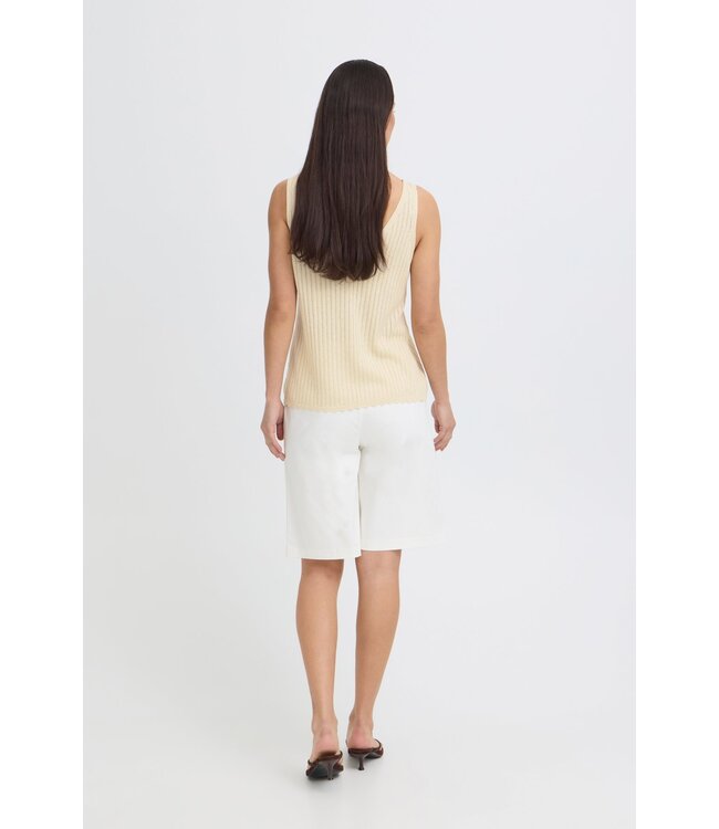 b.young BYMOBBE licht beige ribgebreide dames top met V-hals