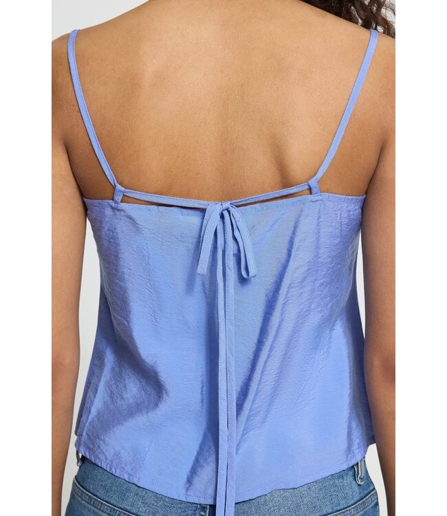 ICHI ICHI lichtblauwe viscose dames mouwloze korte top
