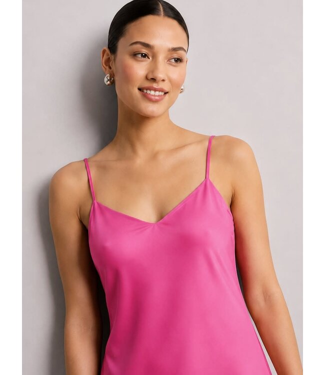 Selected Femme SLFTALIA Lena satijnen jurk in Phlox Pink met verstelbare spaghettibandjes