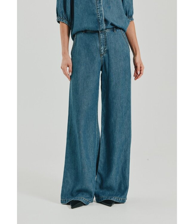 Freequent FQMILO Broek Medium Blue Denim van Lyocell – Wijde Denim Broek met Elastische Taille