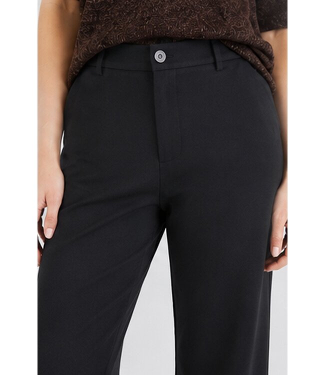Freequent FQNANNI damesbroek Black met hoge taille en wijde pijpen