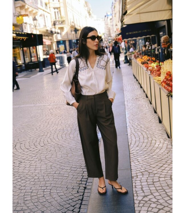 b.young BYDANTA Barrel Dart Pants Sepia Melange – Damesbroek met moderne barrel fit