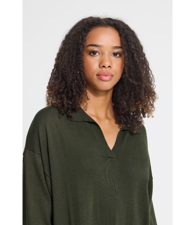 ICHI IHLULS Dress 2 Rosin – Gebreide dames midi jurk met polokraag