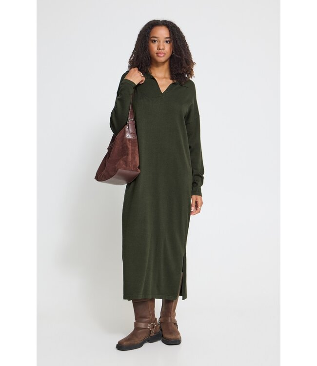 ICHI IHLULS Dress 2 Rosin – Gebreide dames midi jurk met polokraag