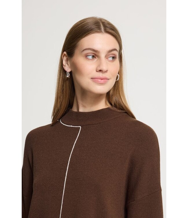 ICHI IHBALLIA LS3 Chicory Coffee – Bruine dames trui met contrastdetail