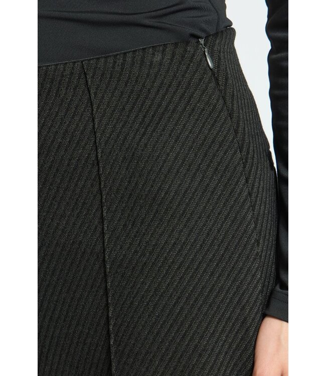 ICHI ICHI IHKATE Twillish Wide Pant Rosin-Black/Green – Dames broek met wijde pijpen