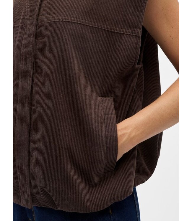 Object OBJPELLA Waistcoat Seal Brown – Bruin dames gilet in ribfluweel