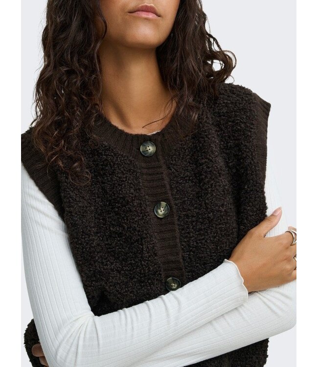 JDY JDYEIRA Life On Button Vest Chocolate Torte – Fluffy bruin damesvest met knopen