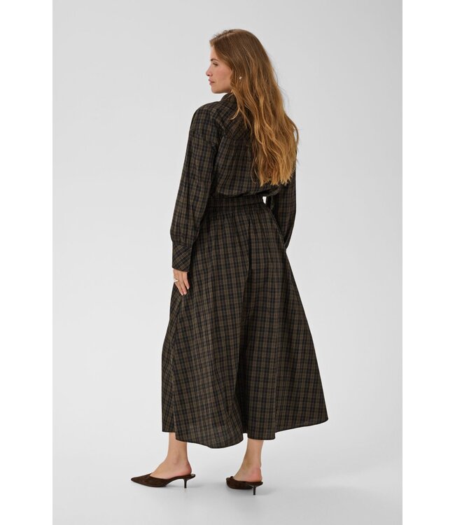KAFFE KAhelie Skirt Black/Brown Check – Lange geruite damesrok met elastische taille