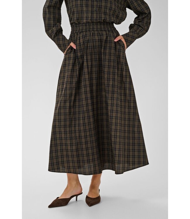 KAFFE KAhelie Skirt Black/Brown Check – Lange geruite damesrok met elastische taille