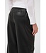 KAFFE KAarensa Barrel Pants Black Deep – Zwarte imitatieleren damesbroek