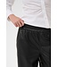 KAFFE KAarensa Barrel Pants Black Deep – Zwarte imitatieleren damesbroek