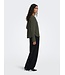 JDY JDYLION V-Neck Top Black Olive – Donkergroene damesblouse met V-hals