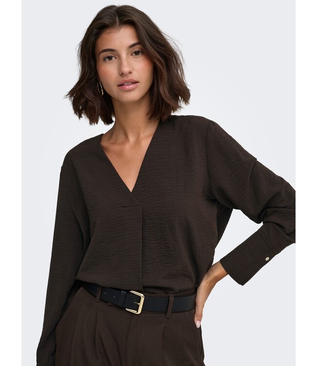 JDY JDYLION V-Neck Top Chocolate Torte – Chocoladebruine damesblouse met V-hals