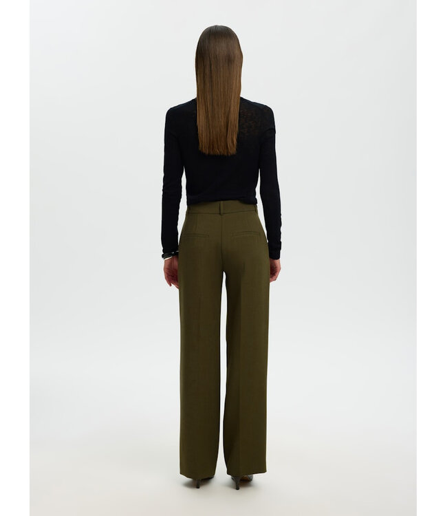 Selected Femme SLWRITA Wide Pant Fir Green – Olijfgroene damesbroek met wijde pijpen