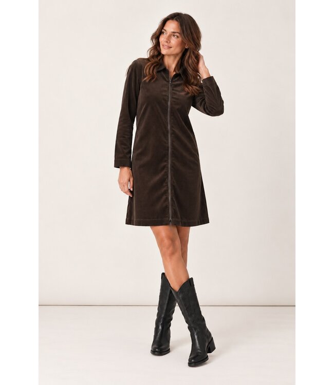 Freequent FQCORDY Dress Mole – Bruine ribfluwelen jurk met ritssluiting