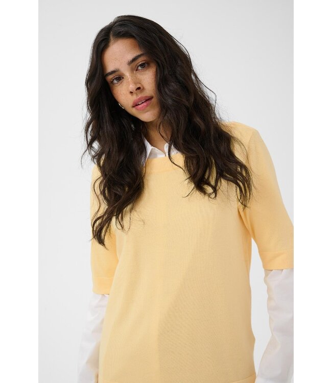 KAFFE KAlizza Boatneck Solid Pullover Sunlight – Lichtgele fijngebreide damespull met boothals