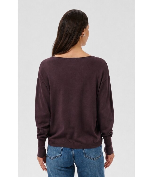 KAFFE KAlizza Mai Pullover Fudge – Fijngebreide damespull met V-hals