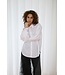 KAFFE KAmathilde Shirt Optical White – Witte loose fit damesblouse met plooidetails