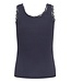 KAFFE KAomi Top Graphite – Blauwgrijze ribtop met kanten details