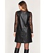 Freequent FQVEGGY Dress Black – Zwarte mouwloze lederlook jurk met V-hals