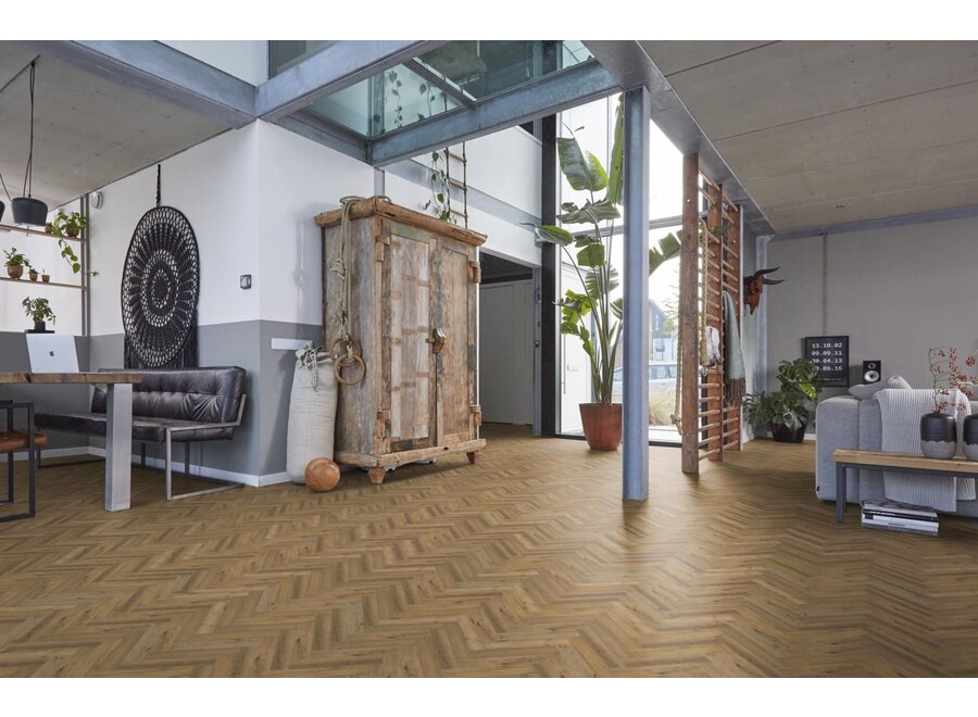 YUP herringbone click SRC dark oak