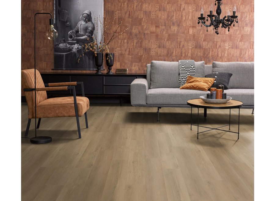 Greenwich click SRC warm oak