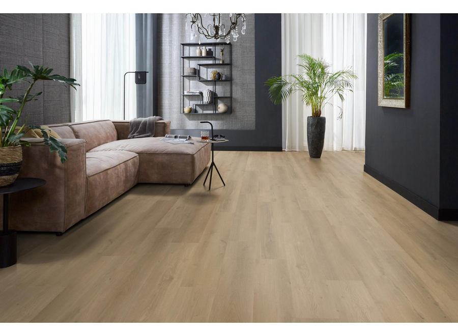 Greenwich click SRC warm oak