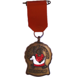 Officiële Kielegat® medaille 1987 motto "k'ebbut op mun 'eupe"